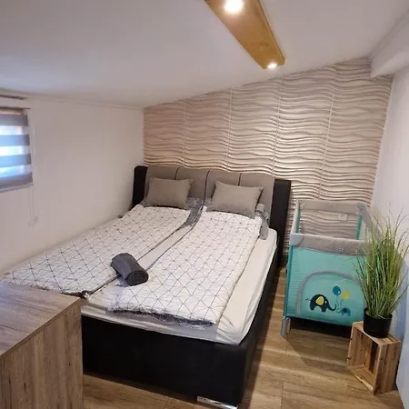 Luxury Reed House Βίλα