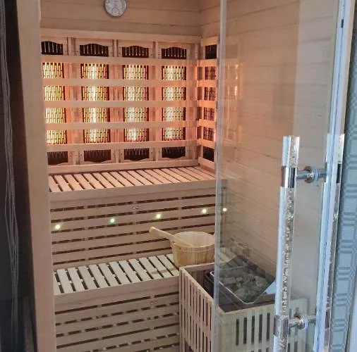 וילה Luxury Reed House בלטונודבארי